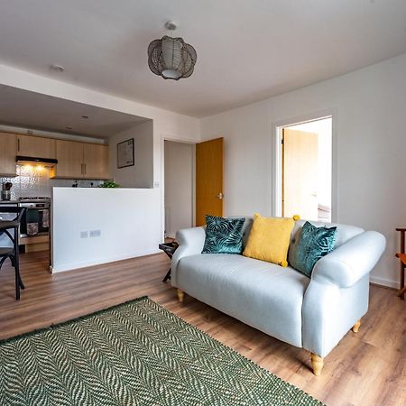 Swift Host Golden Triangle 2 Bed With Parking Apartment นอร์ริช ภายนอก รูปภาพ